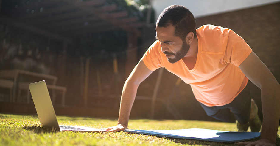 ISSA, International Sports Sciences Association, Certified Personal Trainer, ISSAonline, How Can I Find the Best Personal Trainer Near Me?, Online Personal Training